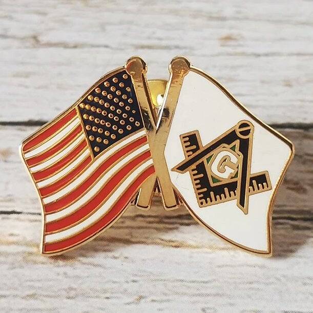 Master Mason Blue Lodge Lapel Pin - Square and Compass USA flag Friendship - Bricks Masons
