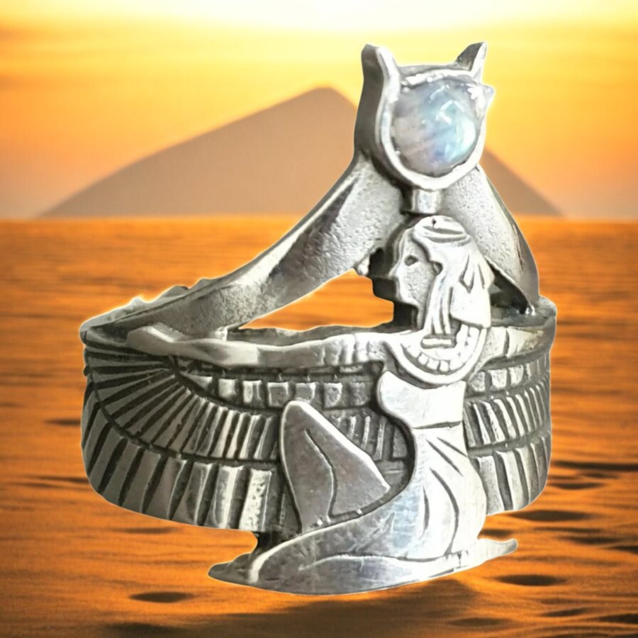 Egyptian Ring Goddess Isis In Silver 2 X 1.5 Cm 10 Gr Art 1097 - Bricks Masons
