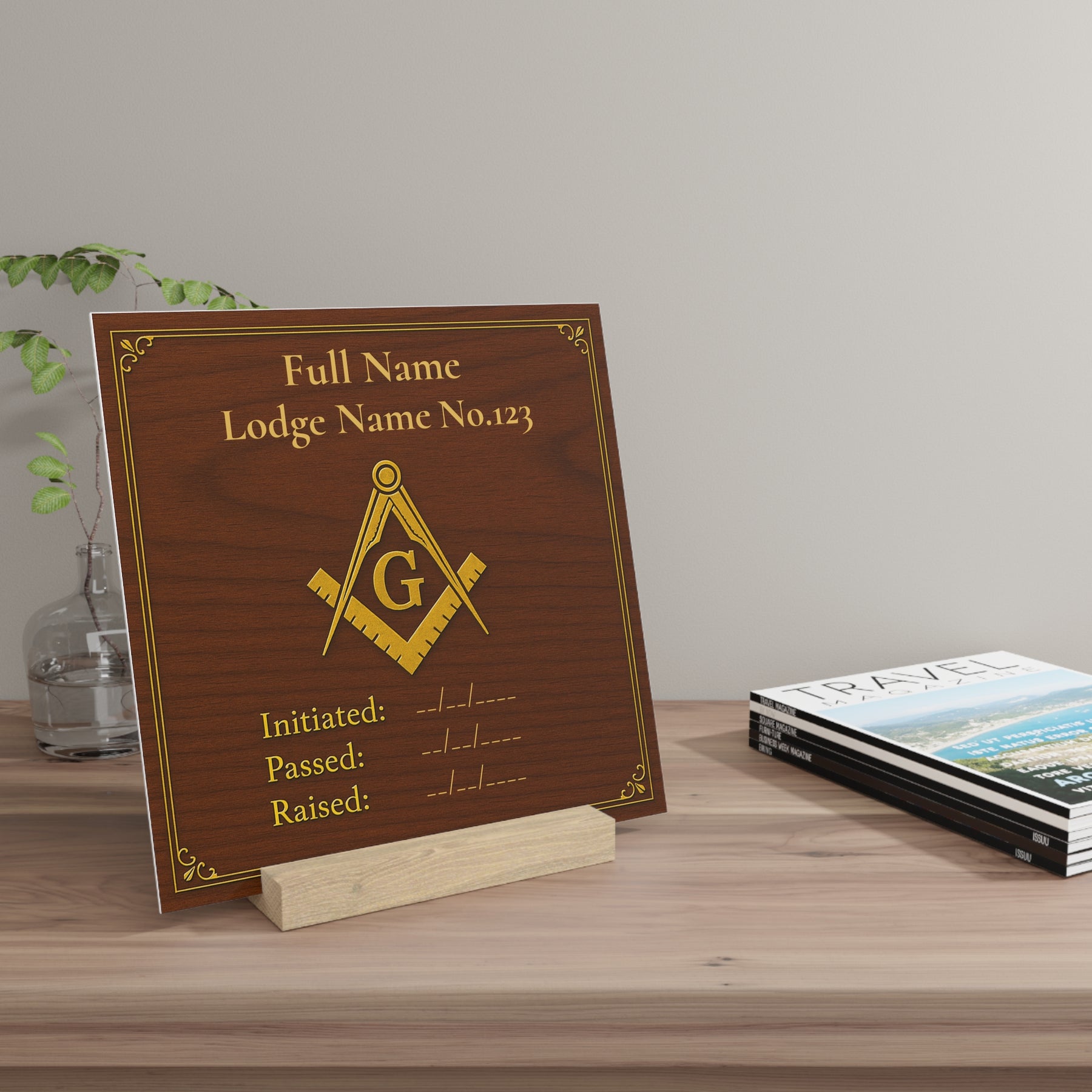Master Mason Blue Lodge Plaque - Golden Square & Compass G with Personalization - Bricks Masons