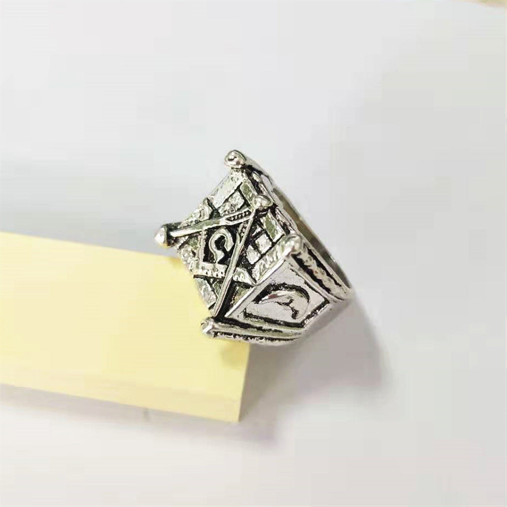 Master Mason Blue Lodge Ring - Sun & Moon in Silver - Bricks Masons