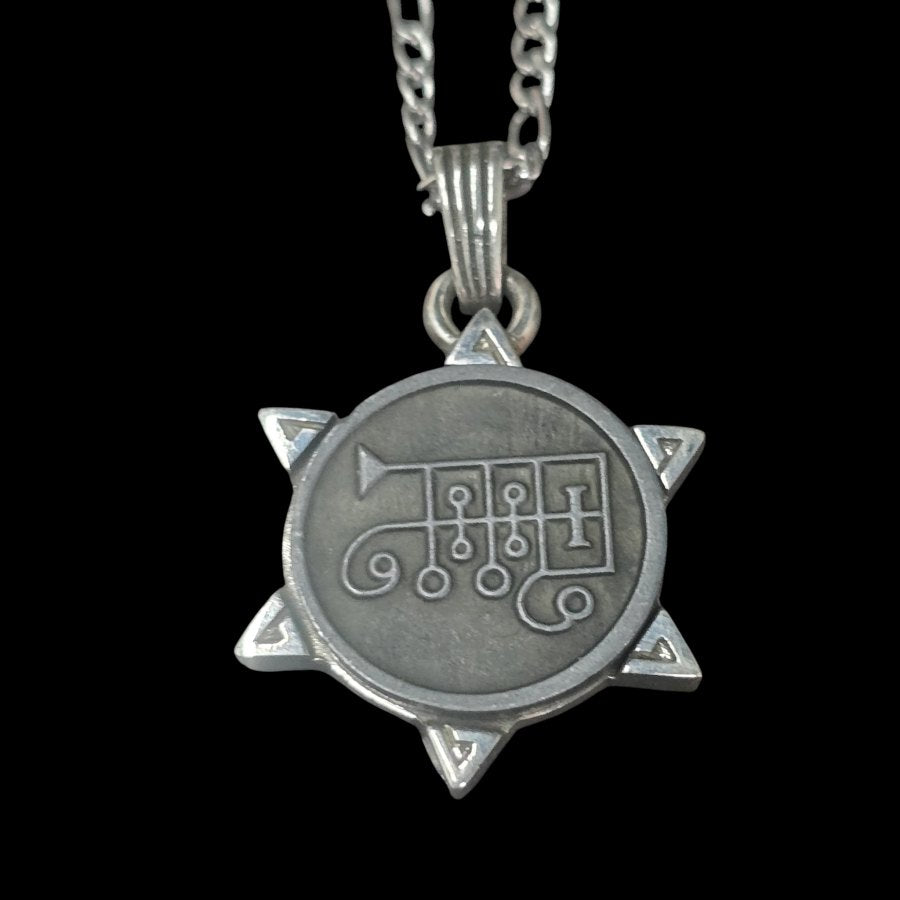Demon Pendant 27 MARQUIS COUNT RONOVE and Secret Seal of Solomon 72 Demons Lesser Key of Solomon Goetia In Silver 3 x 2.5 cm 12 Gr Art 1886 - Bricks Masons