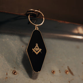 Master Mason Blue Lodge Keychain - Gold Square & Compass & Bee - Bricks Masons