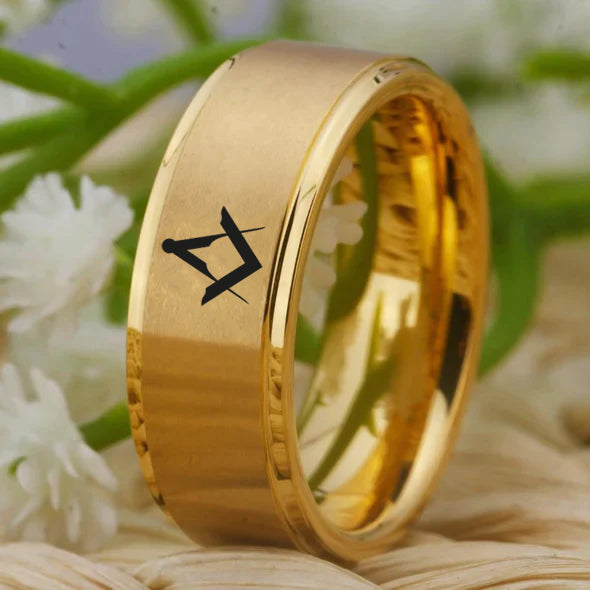 Master Mason Blue Lodge Ring - Gold Tungsten Personalizable - Bricks Masons