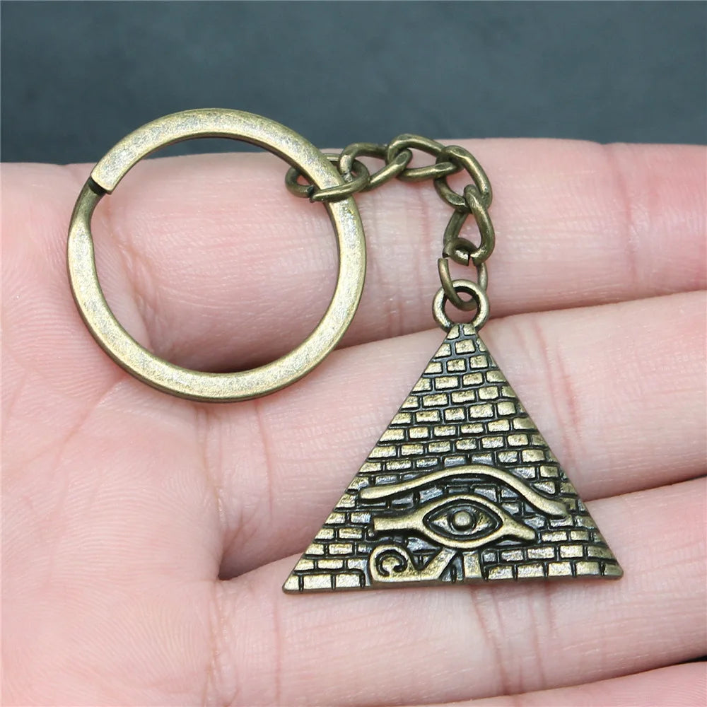 Ancient Egypt Keychain - Zinc Alloy Pyramid Shape - Bricks Masons