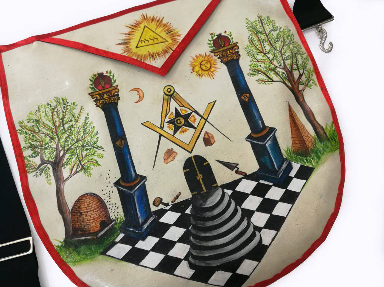 Hand-Painted Apron - Lambskin The Two Pillars of Jachin and Boaz - Bricks Masons