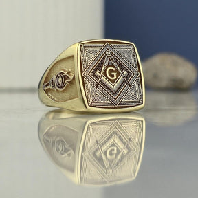 Master Mason Blue Lodge Ring - Torch & Star With Square & Compass - Bricks Masons