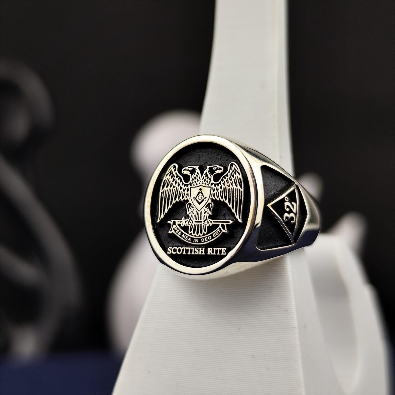 32nd Degree Scottish RiteRing - Double Headed Eagle With S & C - Bricks Masons