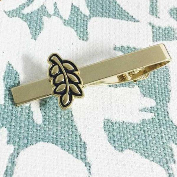 Masonic Clothing Accessories Set - Sprig of Acacia Hiram Abiff Leaf - Bricks Masons