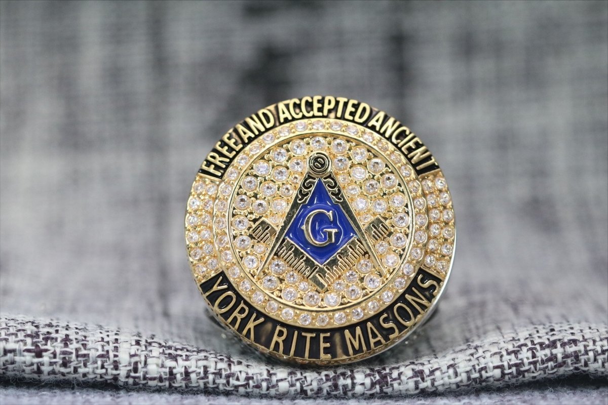 Master Mason Blue Lodge Ring - Sterling Silver 18k Yellow Gold Plated Face - Bricks Masons