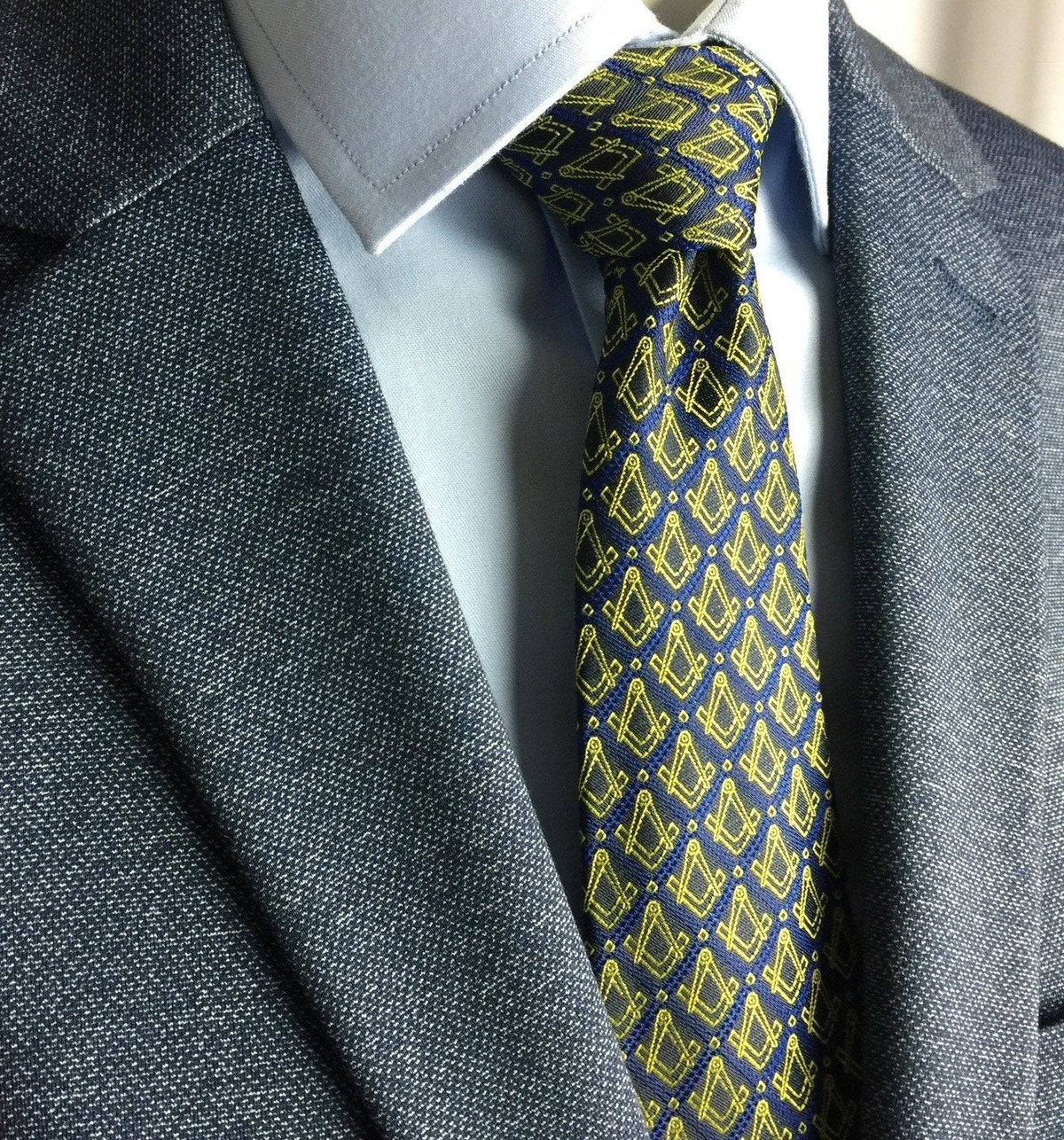 Master Mason Blue Lodge Necktie - Gold Square & Compass - Bricks Masons