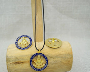 Past Master Blue Lodge Necklace - Gold Plated Wisdom & Leadership Pendant With Leather Chain - Bricks Masons