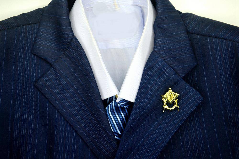 Master Mason Blue Lodge Lapel Pin - Gold