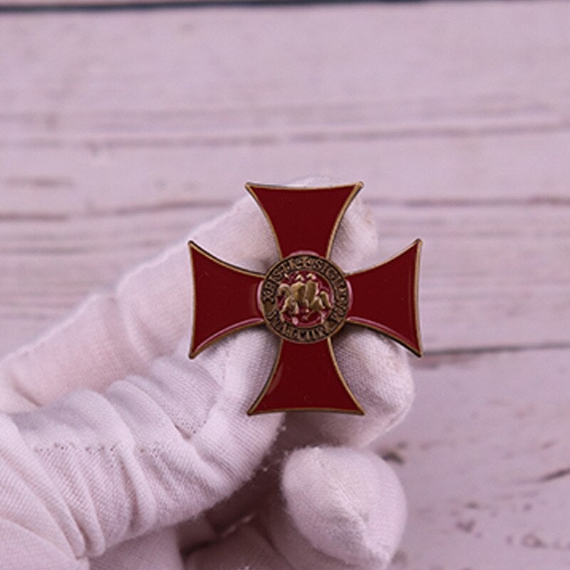 Knights Templar Commandery Lapel Pin - Cross - Bricks Masons